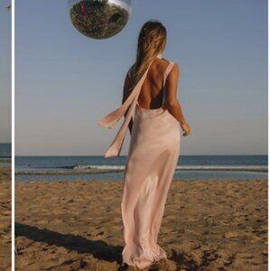 DAILY DRILLS - Silky Maxi Dress with Neck Tie